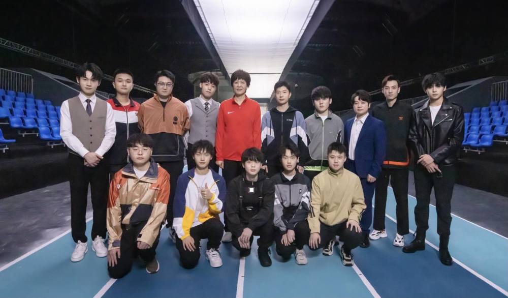 赛地聚焦——亚冠赛前热度飙升，皇家马德里完成体检，震撼外界，赛程密集仍需轮换的简单介绍